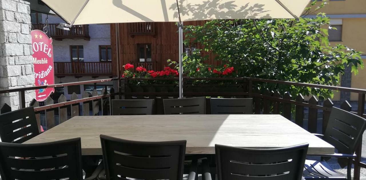 Hotel Meuble Meridiana 발토우르넨체 외부 사진